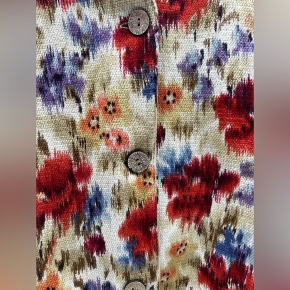 Coldwater Creek floral button up shirt/jacket. Size M pit to‎ pit 21 length 22.5 - Picture 2 of 8